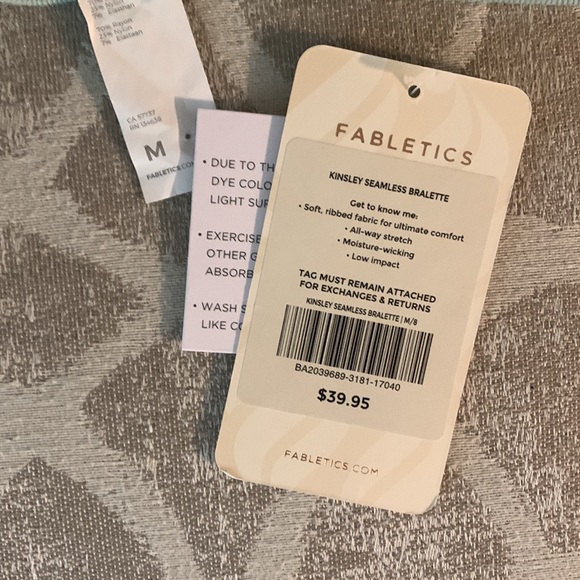 Fabletics bra top - Picture 3 of 3